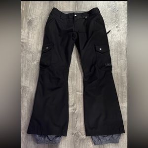 Womens Burton dry ride snowboard pants.
